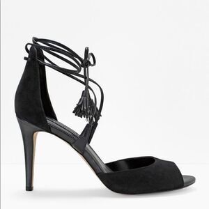 🖤👠WHITE HOUSE/BLACK MARKET Suede Lace-Up Heels